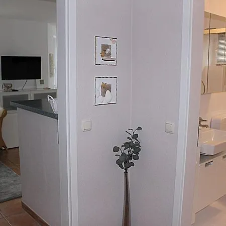 Obj 67 Top-FeWo für 2-4 Pers strandnah, WLAN, Hund Apartment Timmendorfer Strand