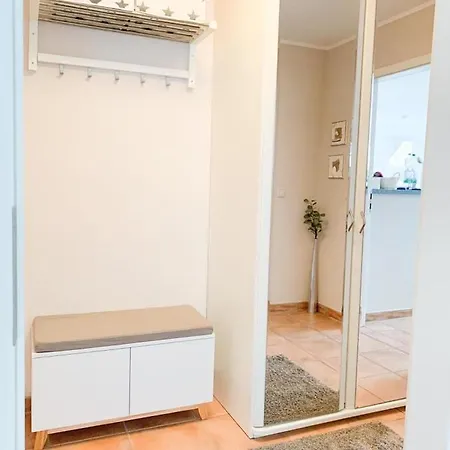Obj 67 Top-FeWo für 2-4 Pers strandnah, WLAN, Hund Apartment Timmendorfer Strand